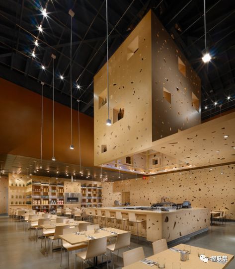 可塑性强的胶合板,展现20世纪建筑材料价值